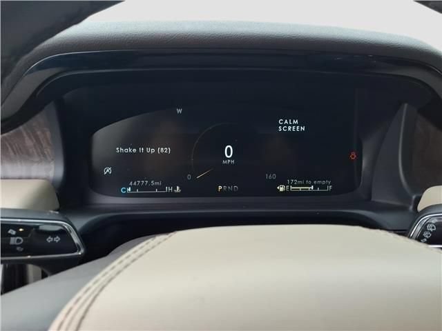 Used 2022 Lincoln Aviator Reserve w/ Equipment Group 201A AWD/4WD image 17