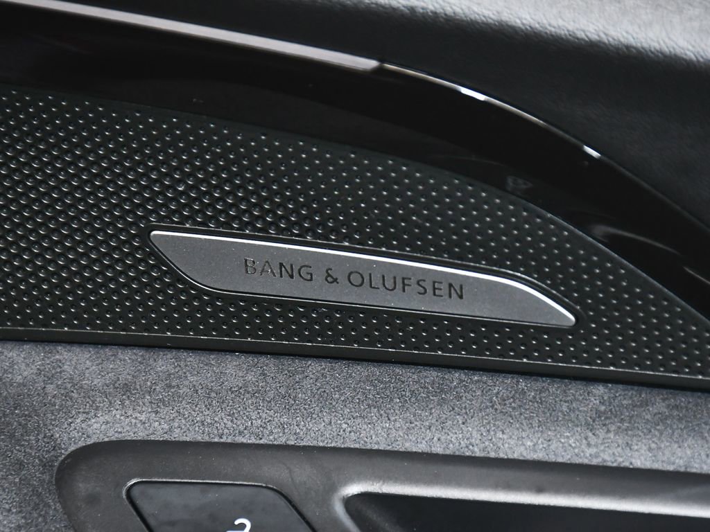 Used 2025 Audi SQ5 Premium Plus w/ Premium Plus Package AWD/4WD image 26