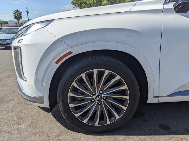 Used 2024 Hyundai Palisade Calligraphy image 23