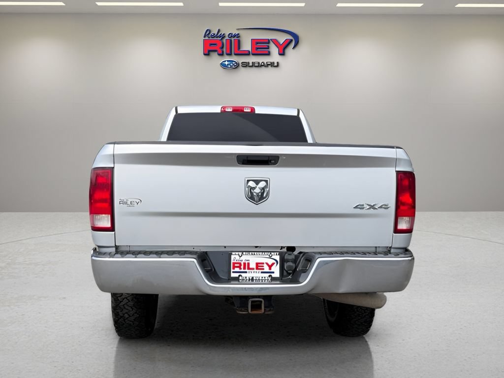 Used 2014 RAM 2500 Tradesman w/ Chrome Appearance Group AWD/4WD image 4