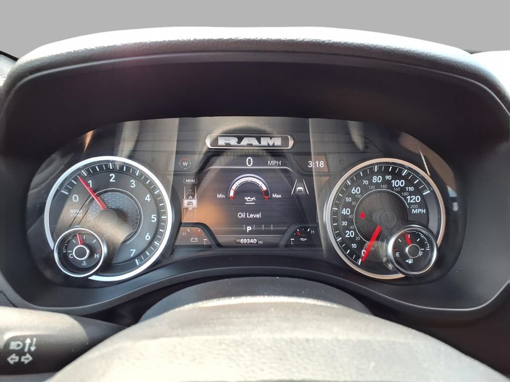 Used 2025 RAM 1500 Big Horn AWD/4WD image 15