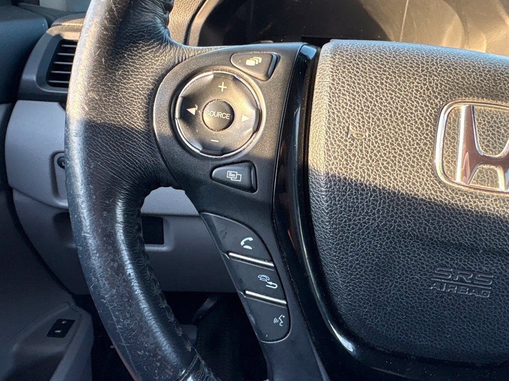 Used 2017 Honda Pilot Touring image 21
