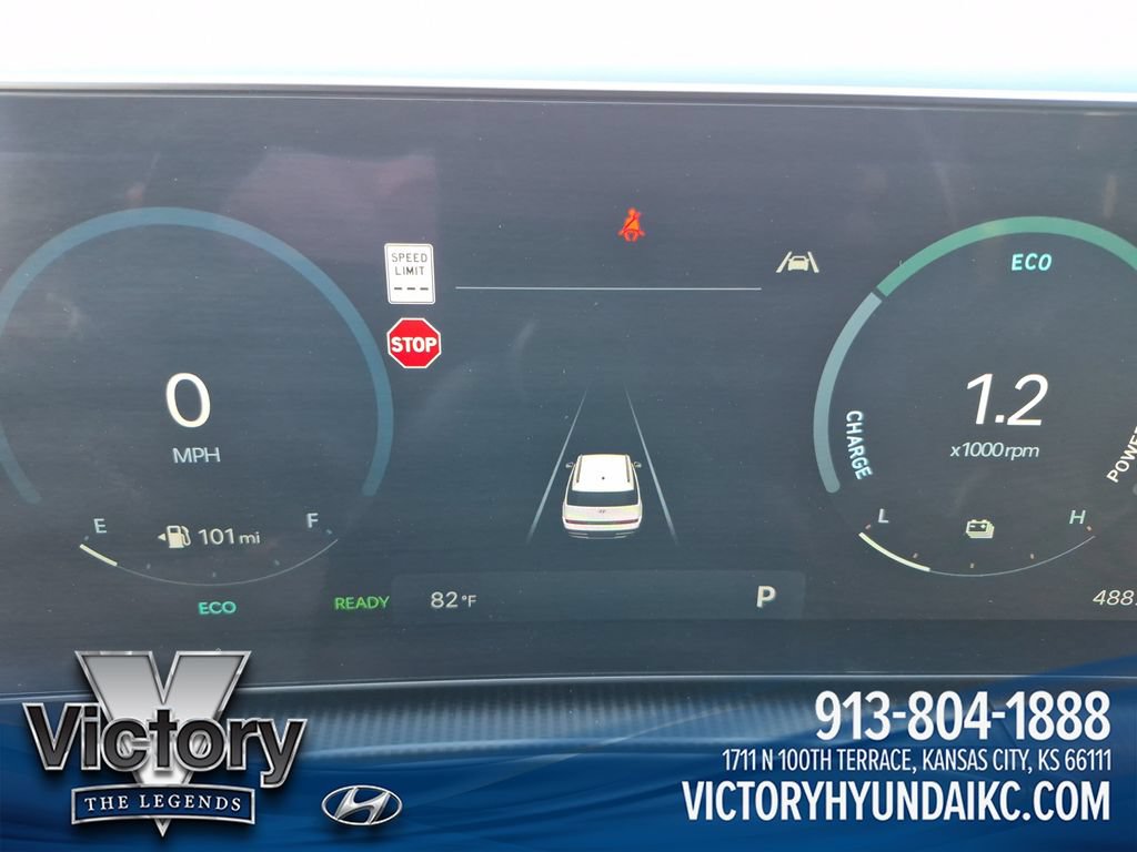 Used 2025 Hyundai Santa Fe Calligraphy FWD image 15