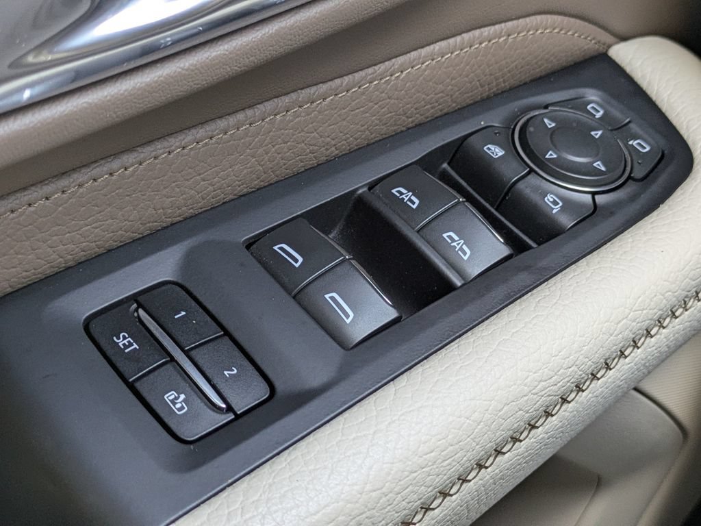 Used 2023 GMC Yukon Denali RWD image 26
