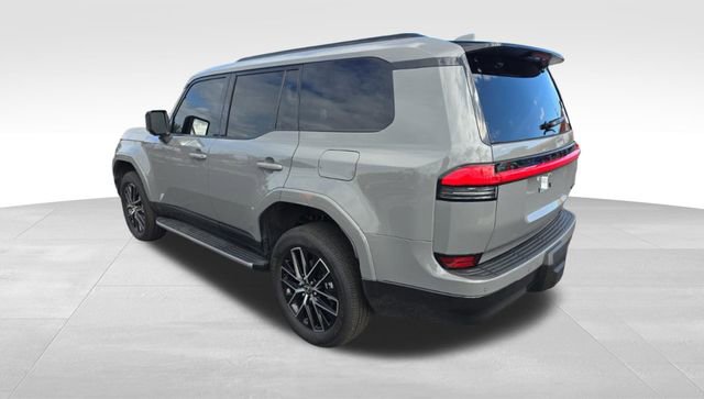 Used 2025 Lexus GX 550 image 4