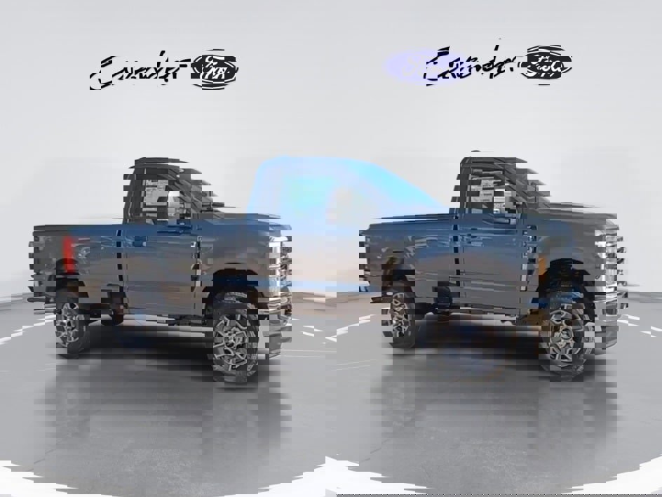 New 2025 Ford F350 XLT w/ FX4 Off-Road Package image 16