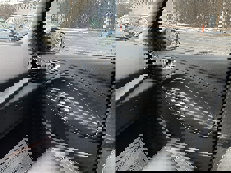 Used 2018 Ford Escape SEL image 14