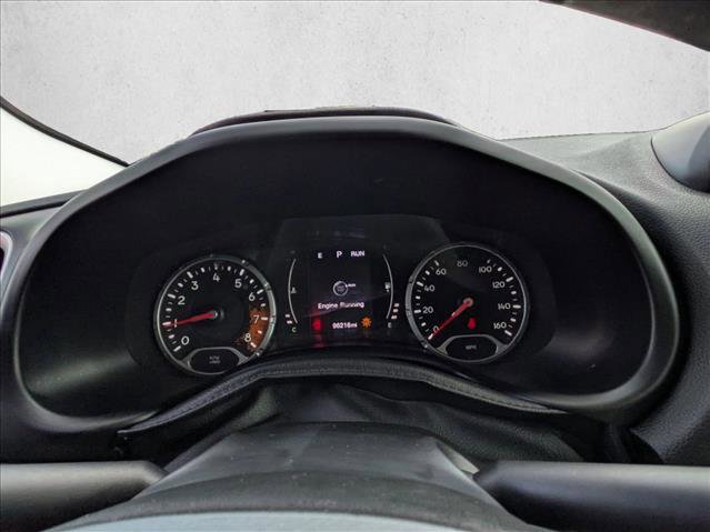 Used 2015 Jeep Renegade Latitude w/ Cold Weather Group image 18