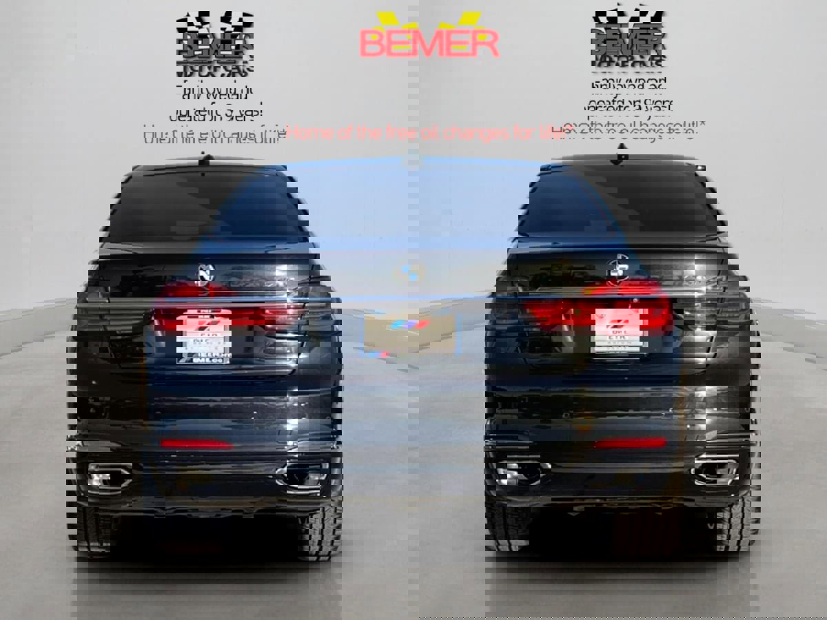 Used 2019 BMW 740i 740i image 4