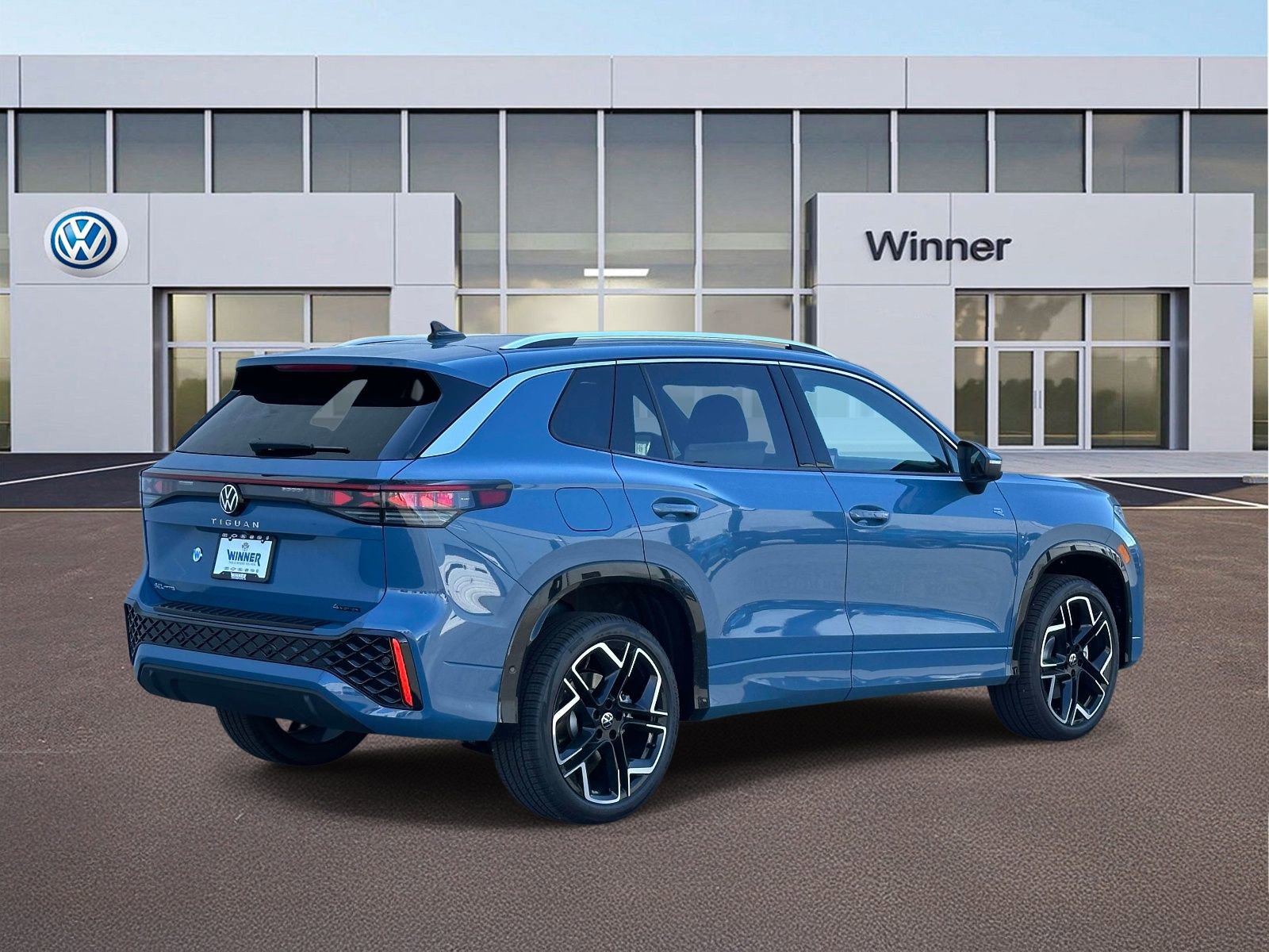 New 2026 Volkswagen Tiguan SEL R-Line image 5