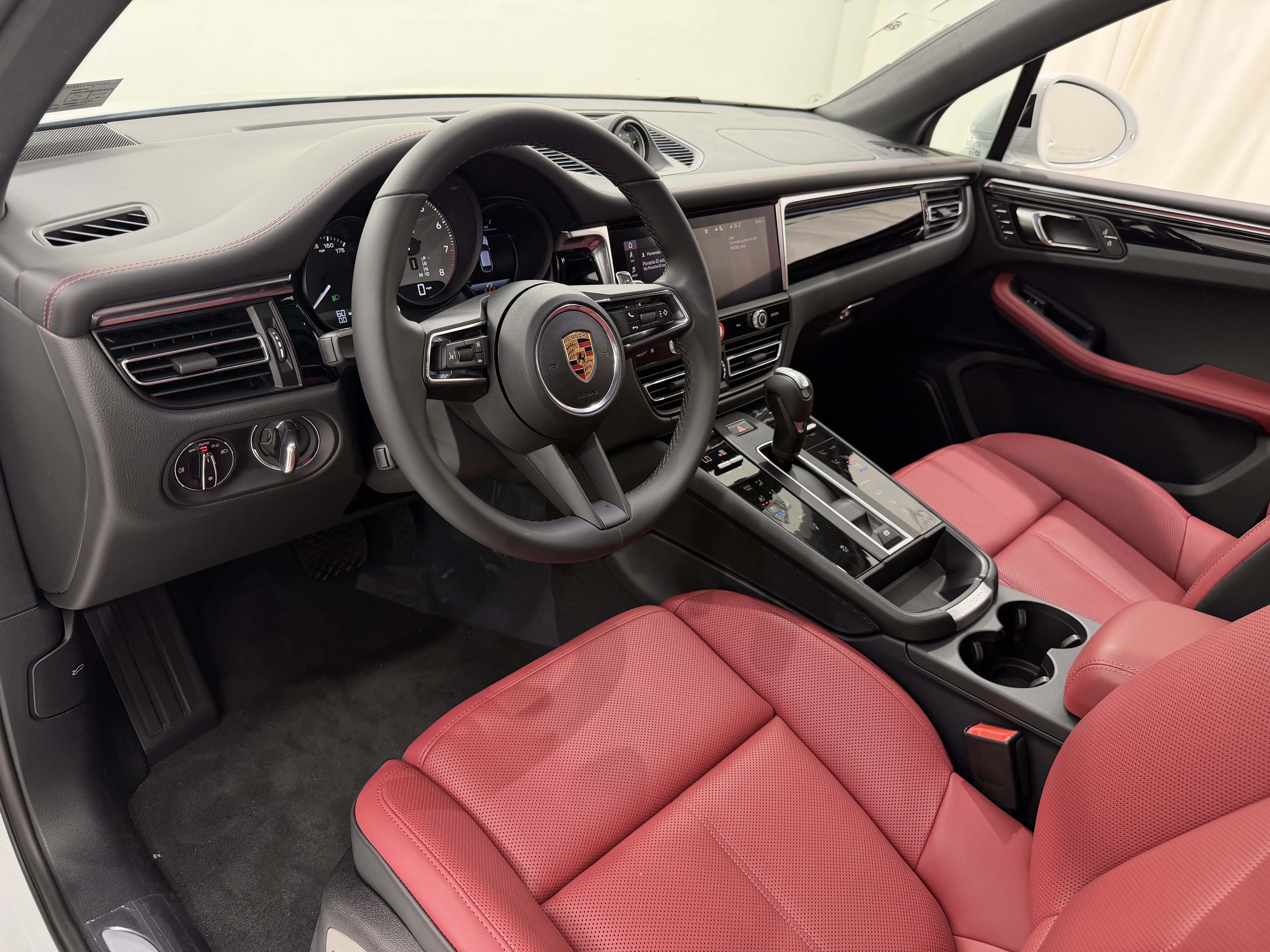 New 2026 Porsche Macan S AWD/4WD image 26