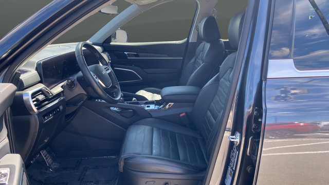 Certified 2024 Kia Telluride SX Prestige w/ Towing Package AWD/4WD image 9