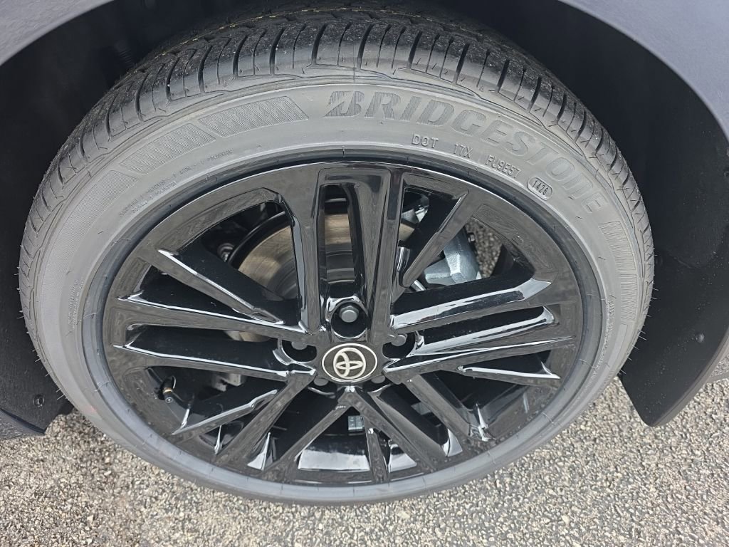 New 2026 Toyota Camry SE FWD image 6
