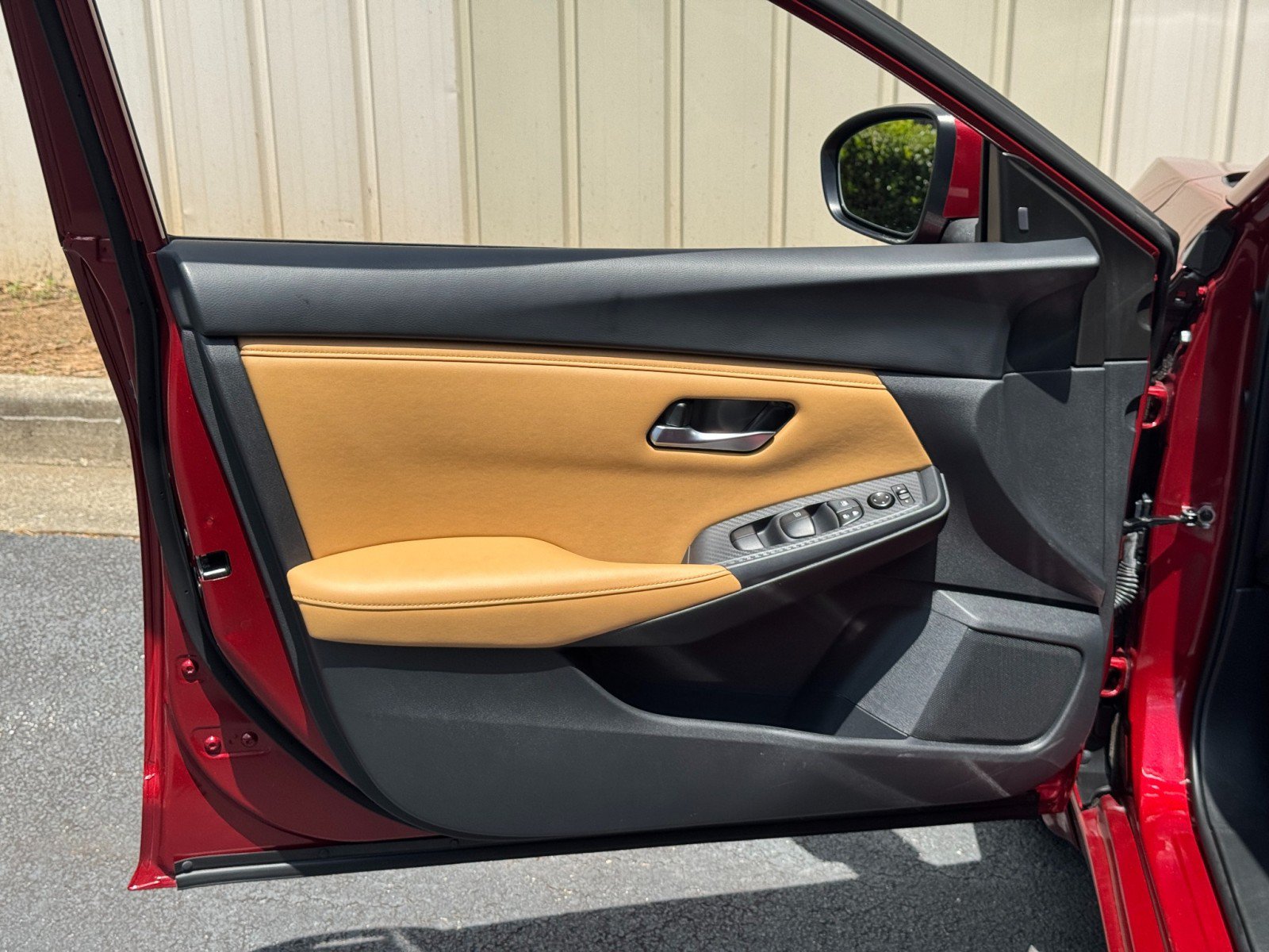 Used 2023 Nissan Sentra SV w/ SV Premium Package FWD image 36