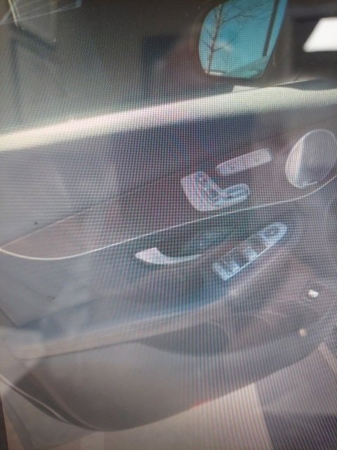 Used 2019 Mercedes-Benz GLC 300 4MATIC image 5