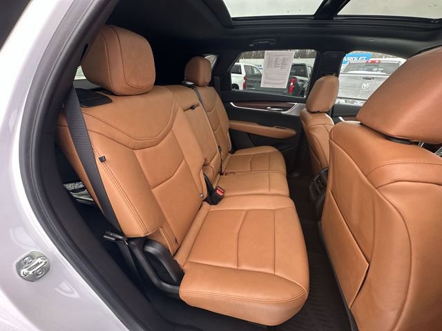 Used 2025 Cadillac XT5 Premium Luxury image 30
