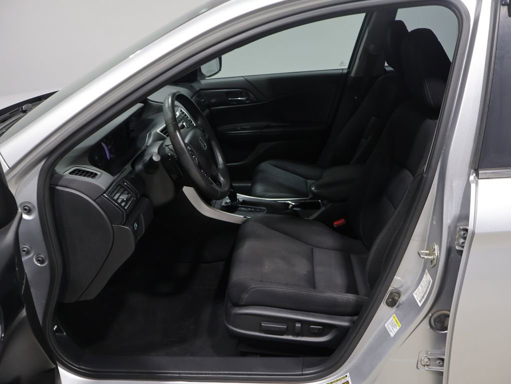 Used 2014 Honda Accord Sport image 8