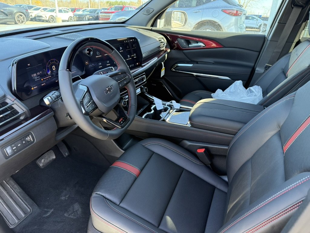 New 2026 Chevrolet Traverse RS w/ LPO, Floor Liner Package image 14