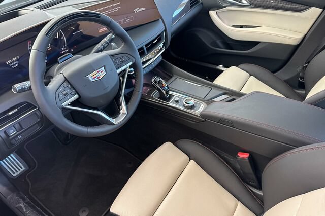 New 2026 Cadillac CT5 Sport w/ Technology Package RWD image 10