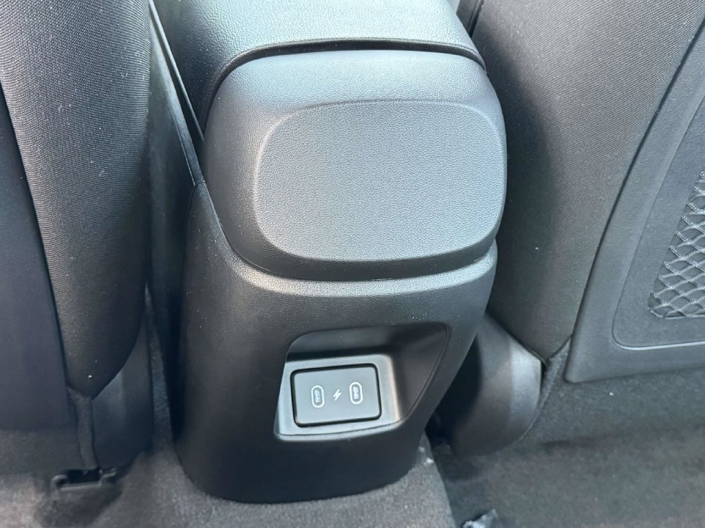 New 2026 Hyundai Elantra SEL Sport Premium FWD image 17