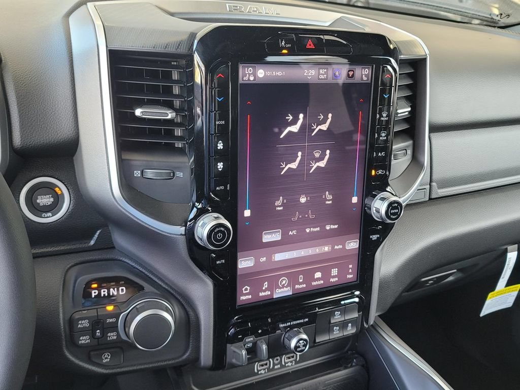 New 2025 RAM 1500 Big Horn AWD/4WD image 14