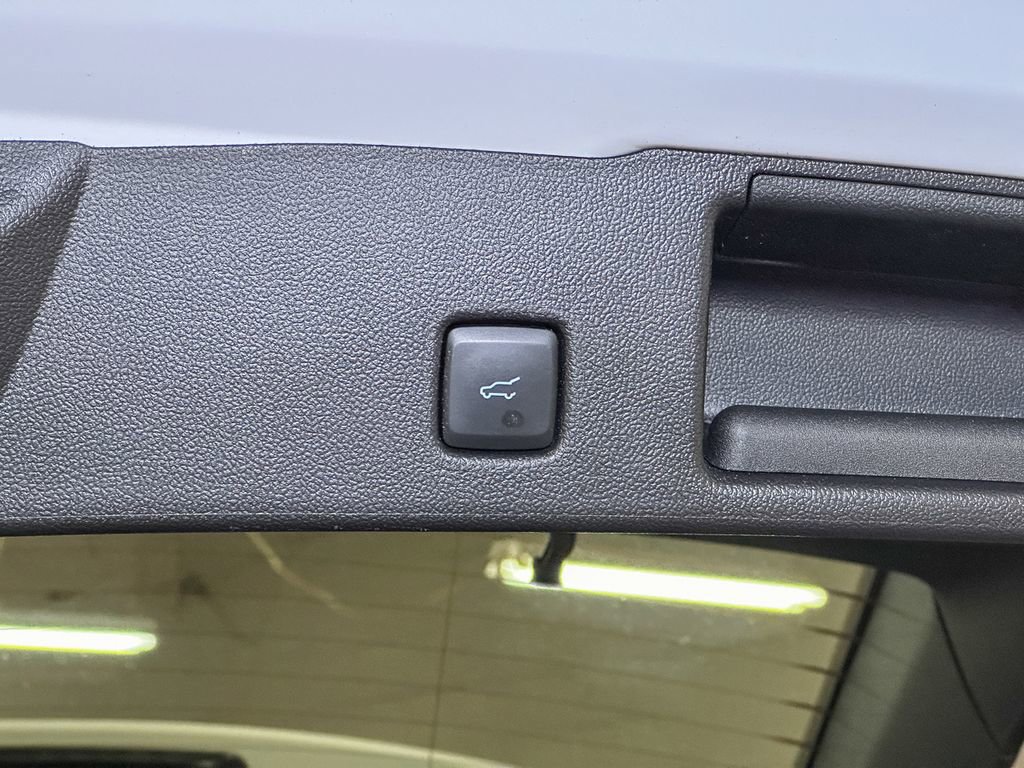 Certified 2022 Ford Escape SE w/ Convenience Package image 21