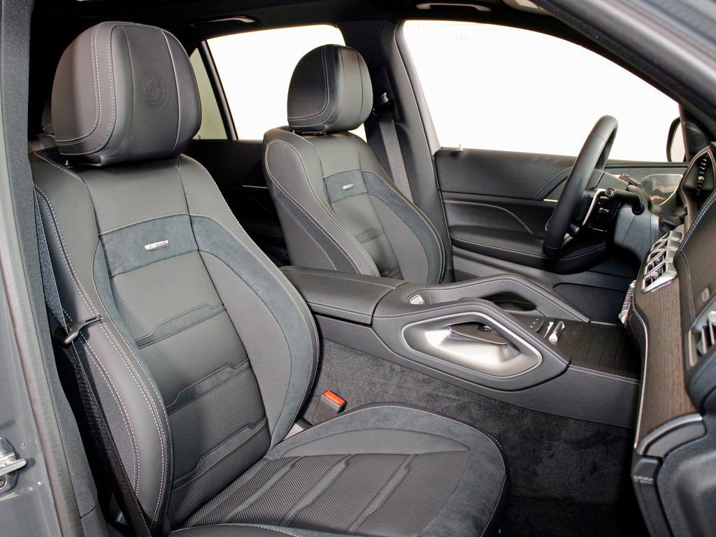 Certified 2026 Mercedes-Benz GLE 53 AMG 4MATIC image 32