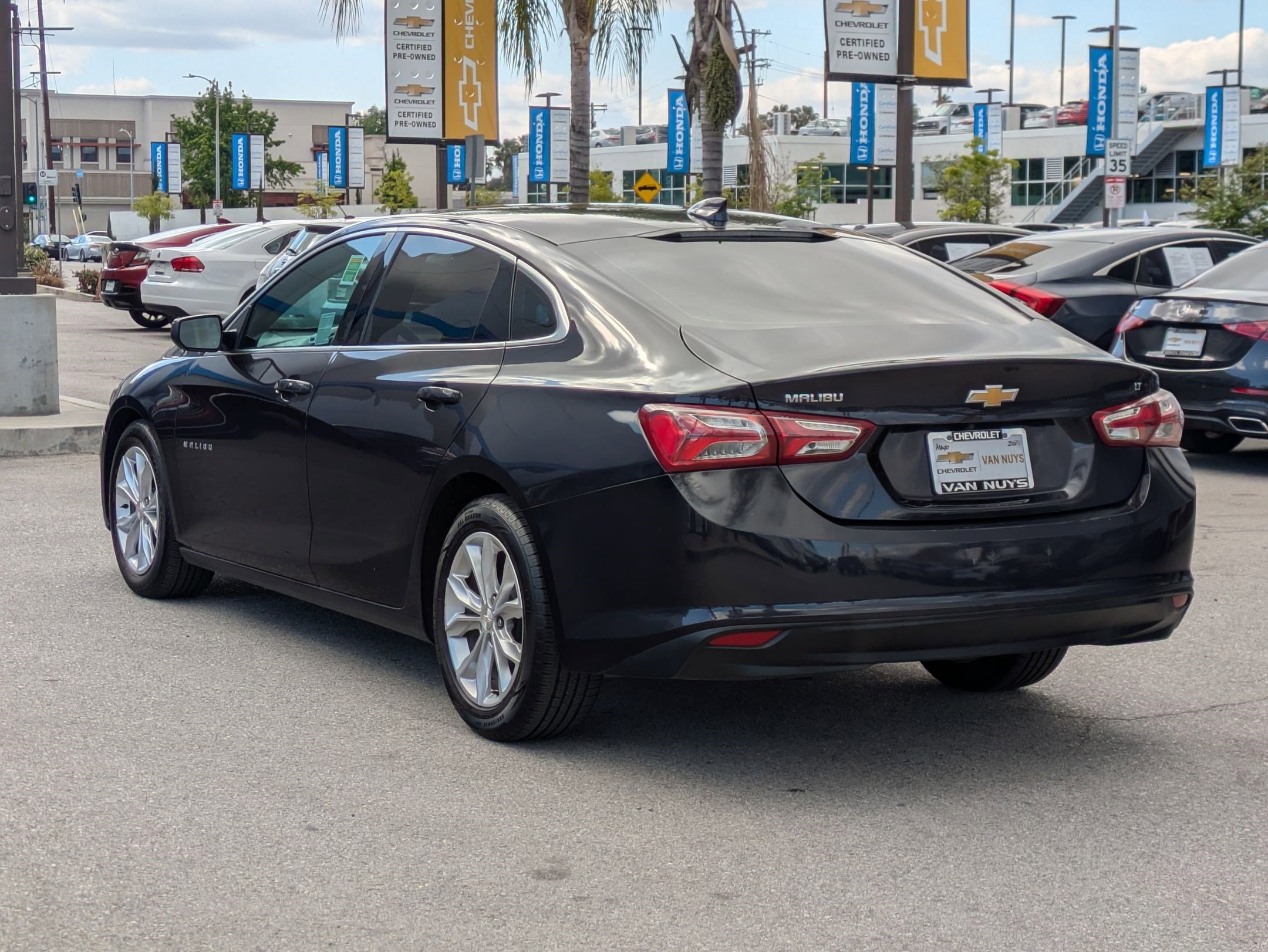 Used 2022 Chevrolet Malibu LT image 7