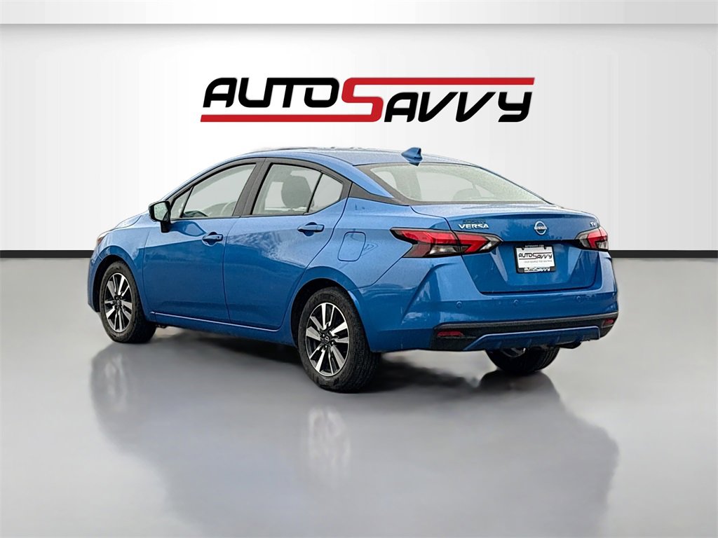 Used 2024 Nissan Versa SV image 5