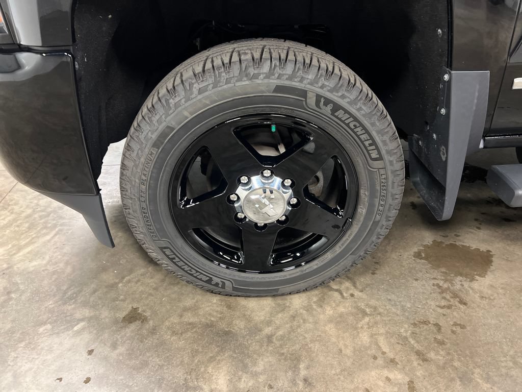 Used 2015 Chevrolet Silverado 2500 LTZ w/ Duramax Plus Package AWD/4WD image 9