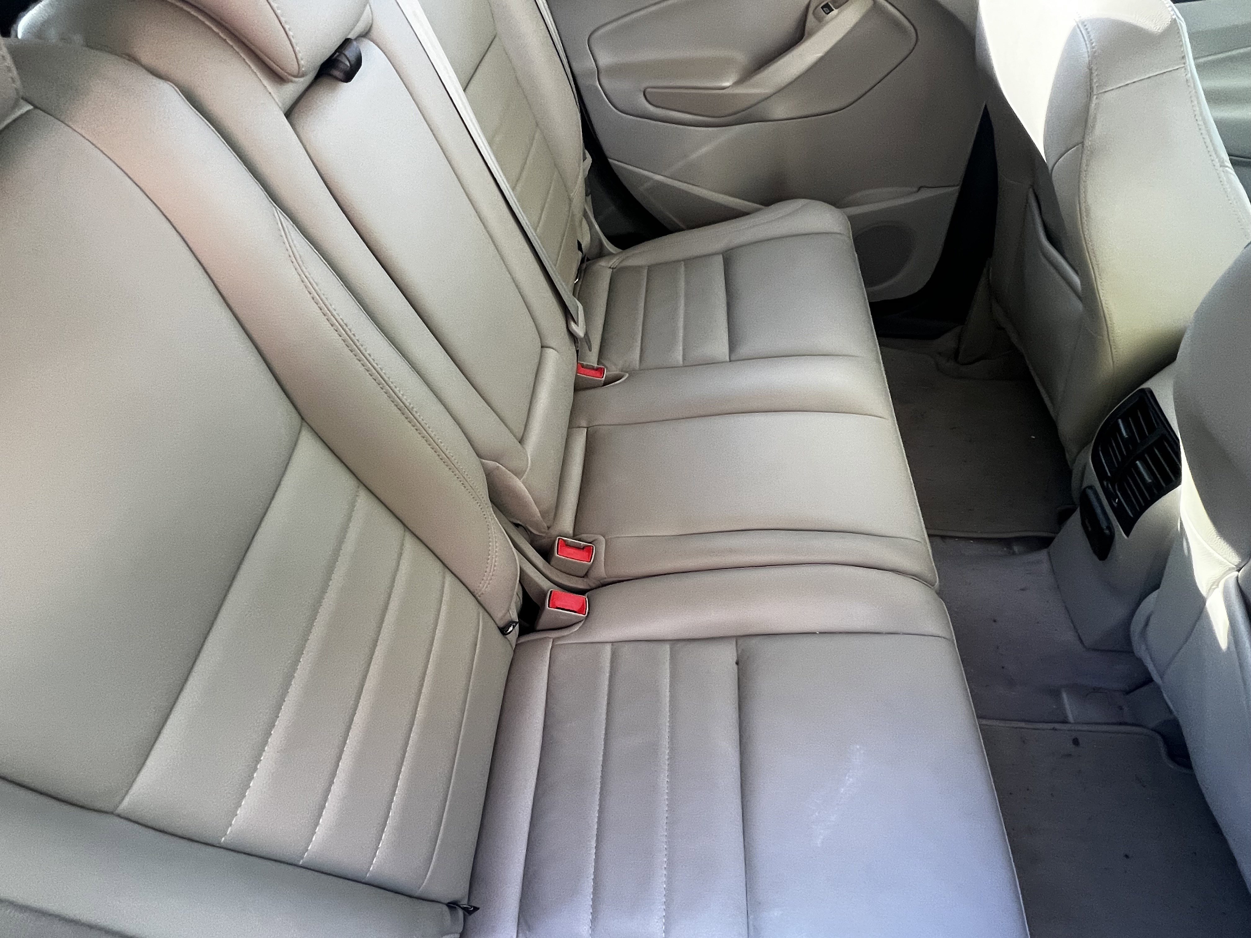 Used 2013 Ford Escape SEL image 38