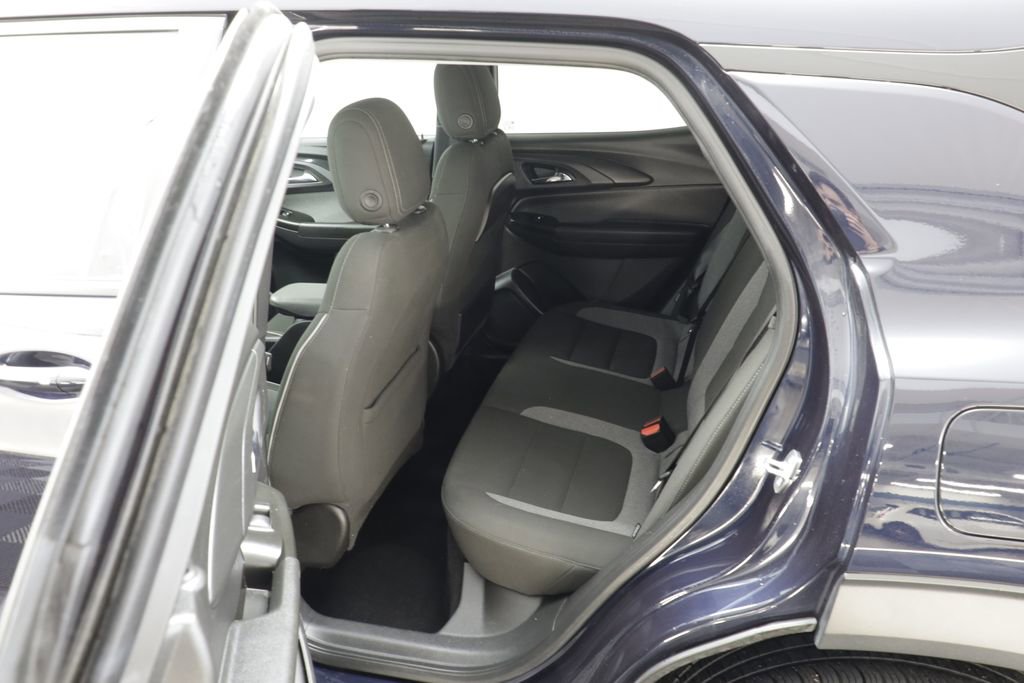 Used 2021 Chevrolet TrailBlazer LT w/ Convenience Package image 14