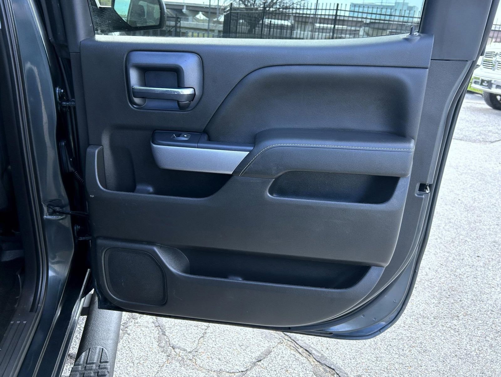 Certified 2018 Chevrolet Silverado 1500 LT w/ All Star Edition image 18