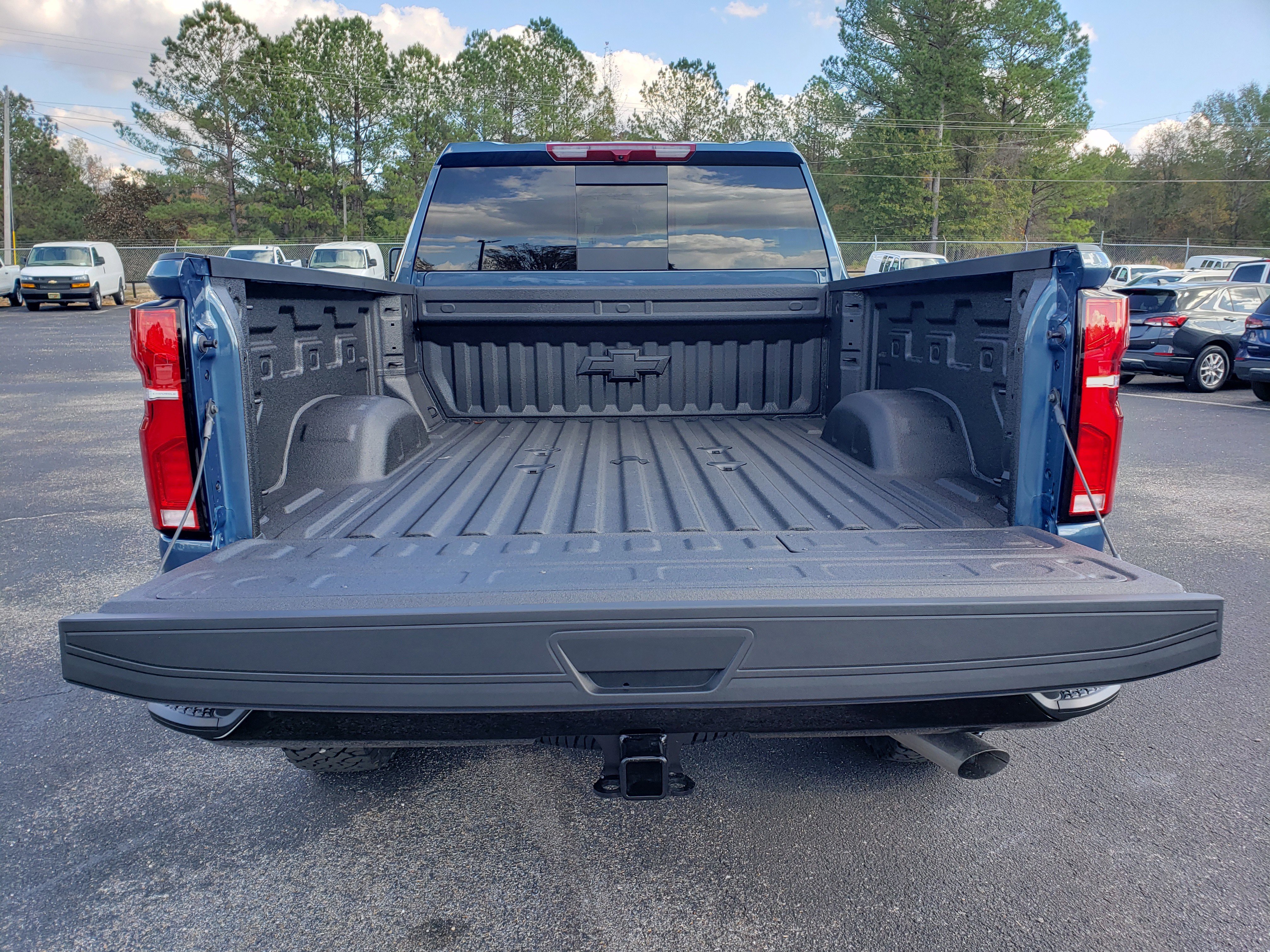 New 2026 Chevrolet Silverado 2500 LT image 9