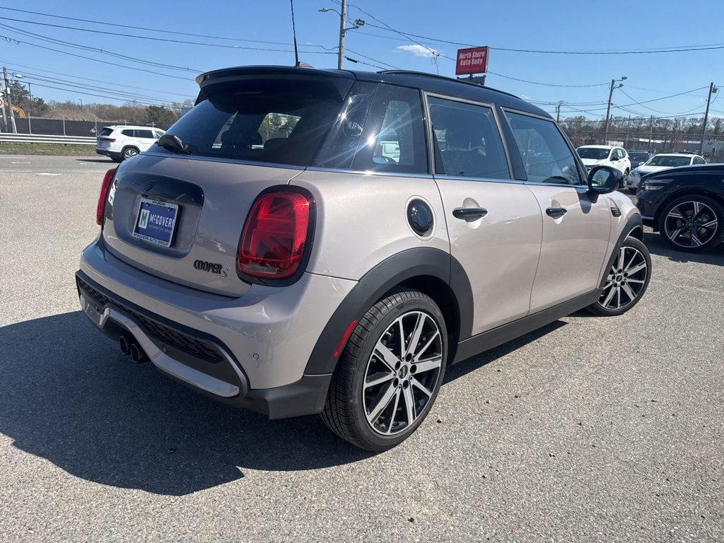 Used 2024 MINI Cooper S FWD image 5