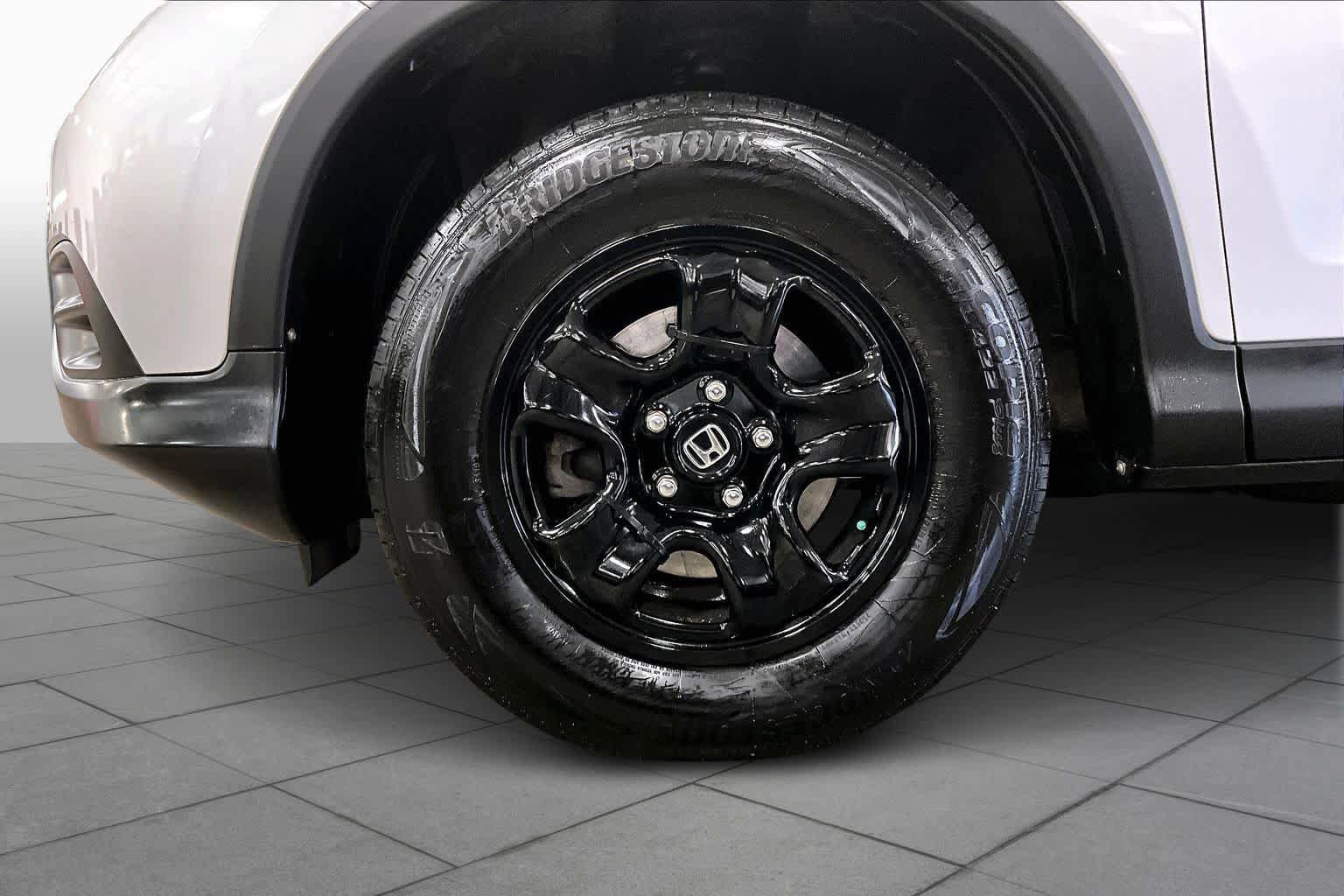 Used 2014 Honda CR-V LX image 11