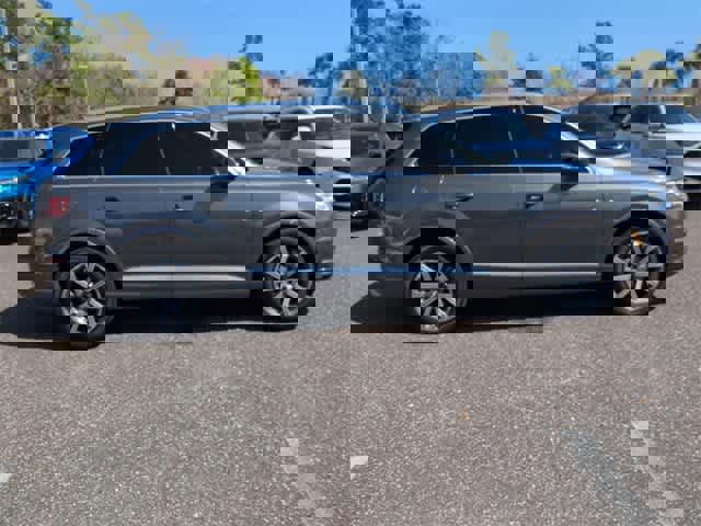Used 2019 Audi Q7 3.0T Prestige w/ Prestige Package image 9