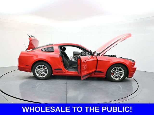 Used 2014 Ford Mustang V6 image 40