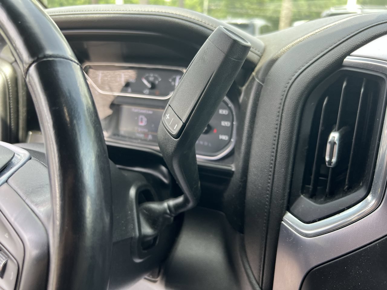 Used 2019 GMC Sierra 1500 SLT w/ SLT Premium Plus Package AWD/4WD image 26