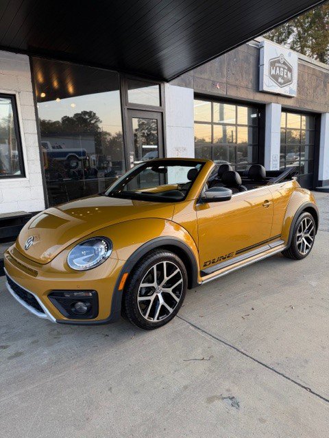 Used 2017 Volkswagen Beetle 1.8T Dune FWD image 6