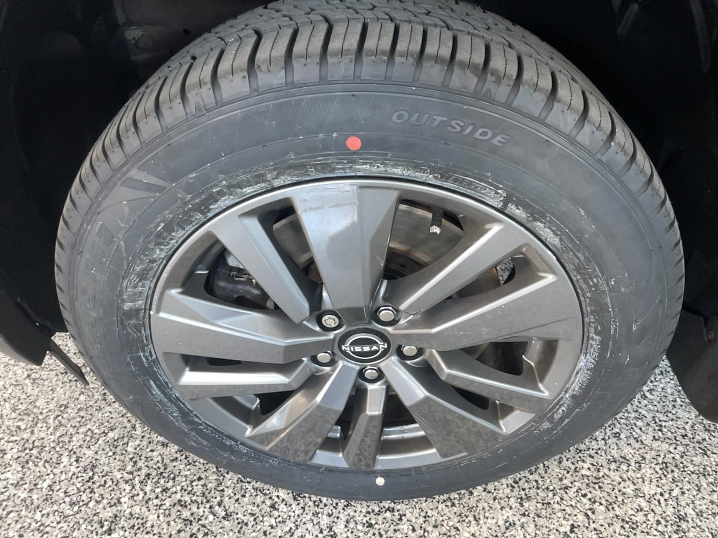 Used 2024 Nissan Pathfinder SV w/ SV Premium Package AWD/4WD image 5