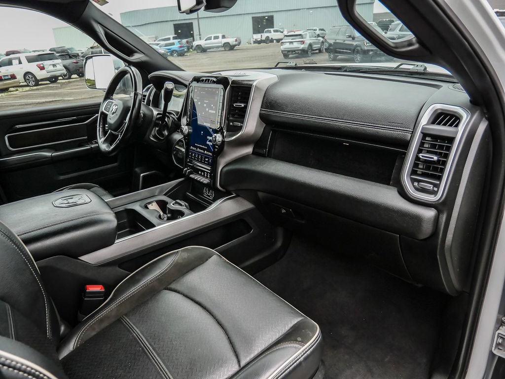 Used 2021 RAM 3500 Laramie AWD/4WD image 19