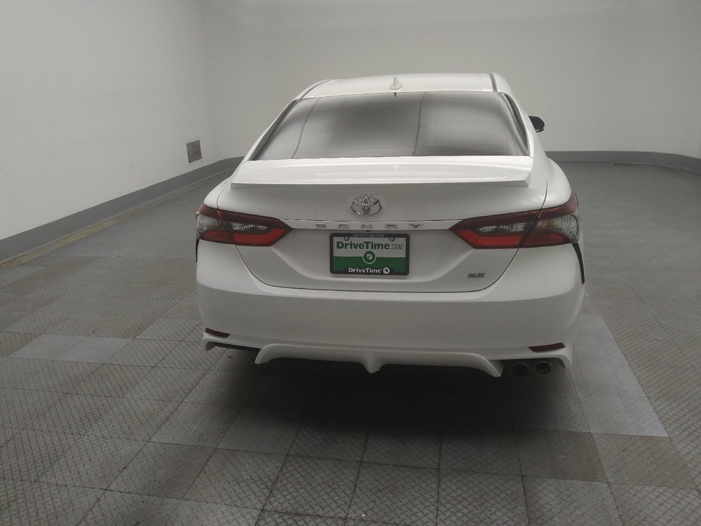 Used 2024 Toyota Camry SE FWD image 7