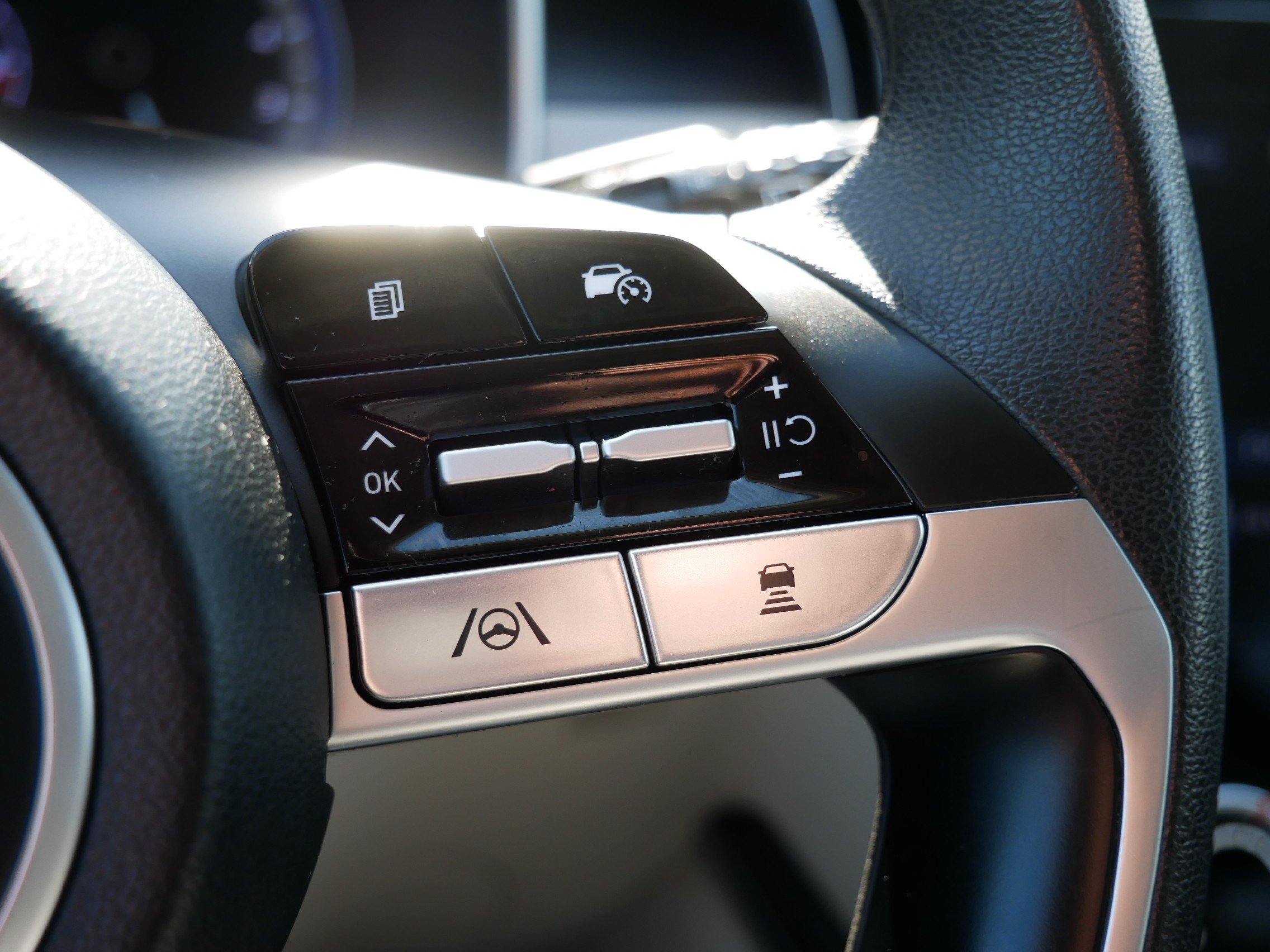 Certified 2023 Hyundai Tucson SEL AWD/4WD image 30