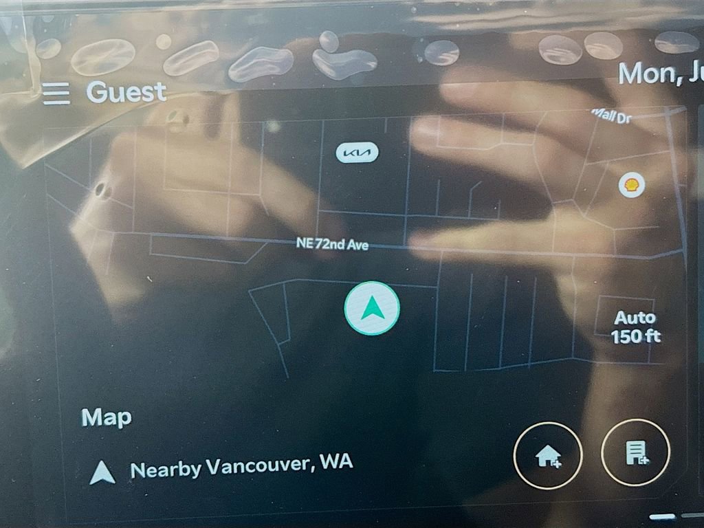 New 2025 Kia Sorento S image 17