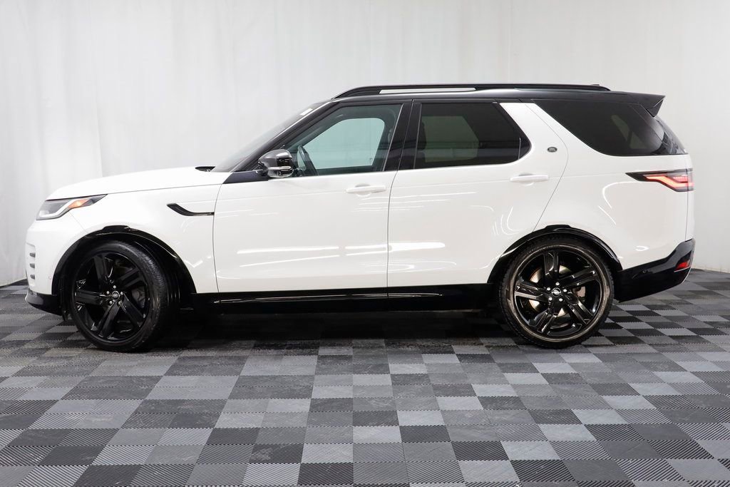 Used 2023 Land Rover Discovery HSE R-Dynamic image 4