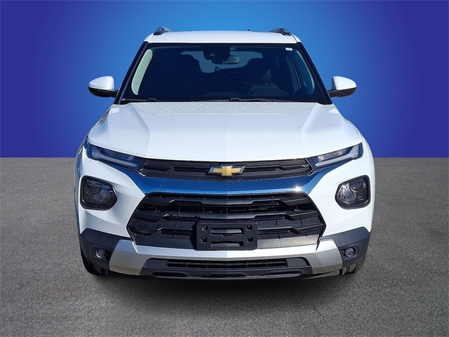 Used 2021 Chevrolet TrailBlazer LT image 2