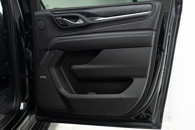 Used 2023 GMC Yukon XL Denali image 29