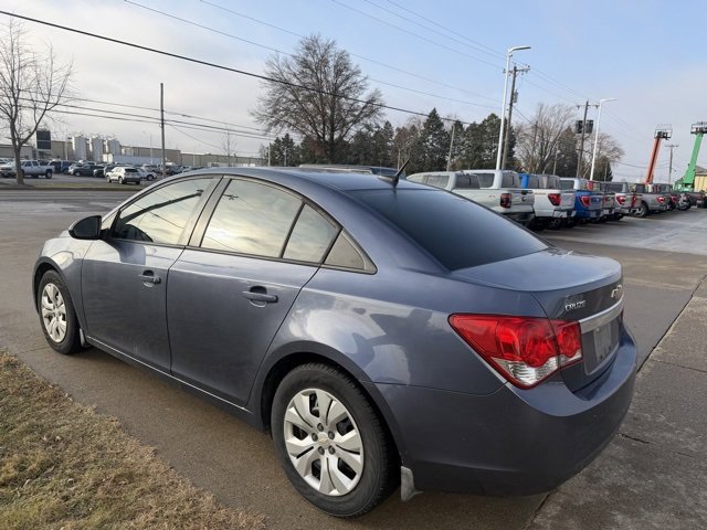 Used 2014 Chevrolet Cruze LS image 7