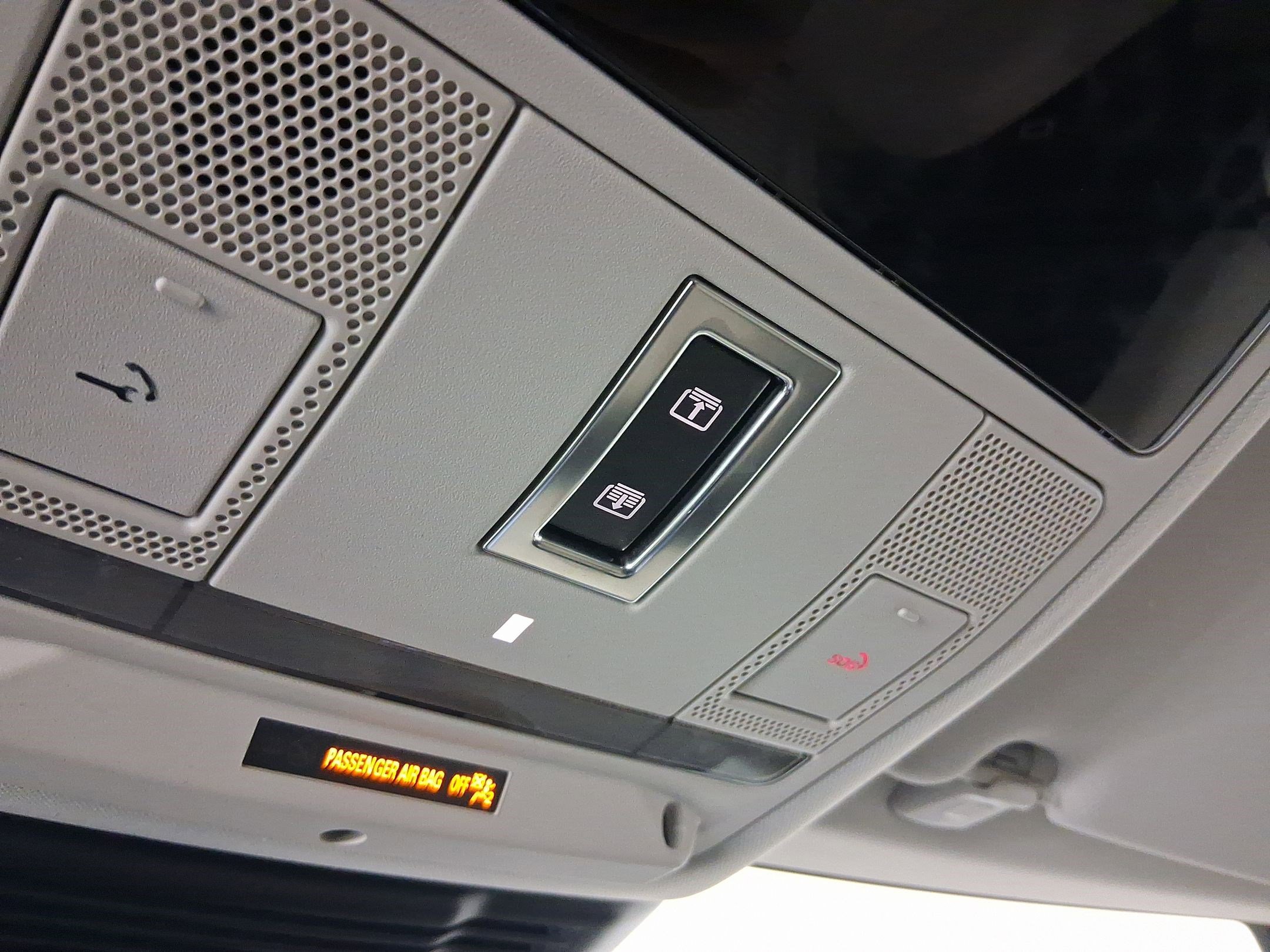 Certified 2025 Land Rover Discovery Sport S AWD/4WD image 29